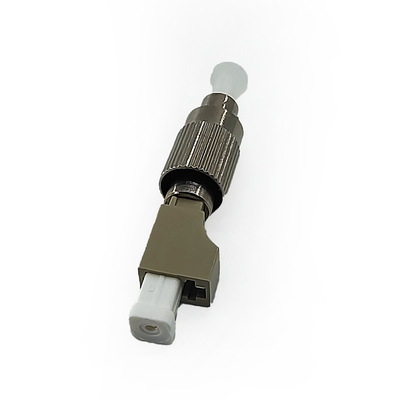 Hembra del LC UPC al adaptador con varios modos de funcionamiento masculino 50/125um 62.5/125um de la fibra óptica de FC UPC