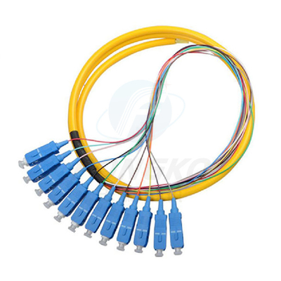 12F FTTH Cables de fibra óptica de fibra óptica SC APC UPC SM