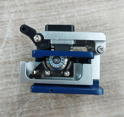 FC-6S Cortador de fibra óptica con conexión fría y caliente Cortador CNC de fibra óptica