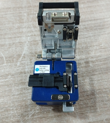FC-6S Cortador de fibra óptica con conexión fría y caliente Cortador CNC de fibra óptica