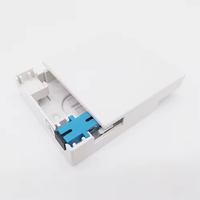 Caja de terminación de fibra óptica de placa de cara ABS con 2 adaptadores SC de núcleo y colillas