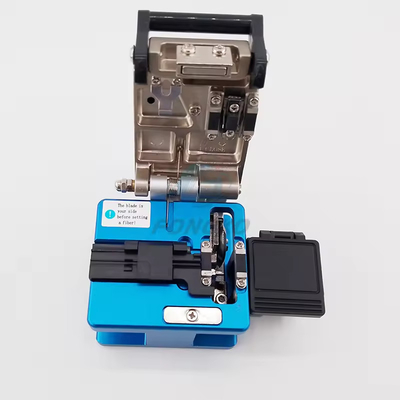 FK-C06 Cortador de fibra óptica de alta precisión para 9-16 mm de diámetro de fibra desnuda