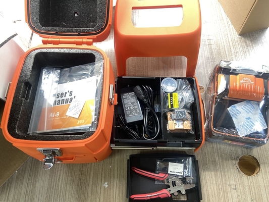 AI-9 6 Motos Splicer de fusión multilingüe Equipo de fibra óptica Splicer de fusión automático Splicer de fusión de fibra óptica