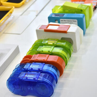 Limpiador de carrete de conector de fibra óptica CLE-BOX-MPO para MPO/MTP 500+ Limpiador de fibra óptica antiestático