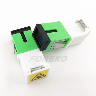 Adaptador de fibra de un solo modo Concha blanca verde SC/APC Adaptador de obturador automático con metralla y estabilidad a temperatura ≤ 0,20 dB